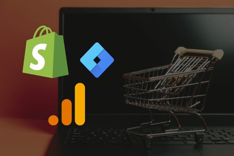 Carrito de compra encima de ordenador con logos de Shopify, Google Analytics y Google Tag Manager, herramientas para medir eventos en ecommerce de Shopify.